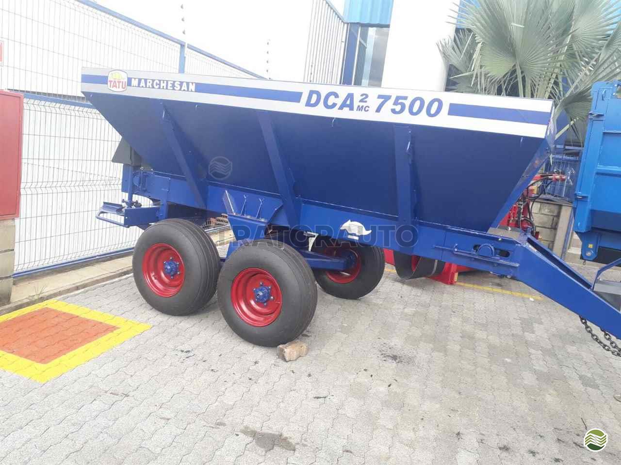 IMPLEMENTOS AGRICOLAS DISTRIBUIDOR CALCÁRIO 7500 Kg Tratorauto Tratores - Landini UBERLANDIA MINAS GERAIS MG